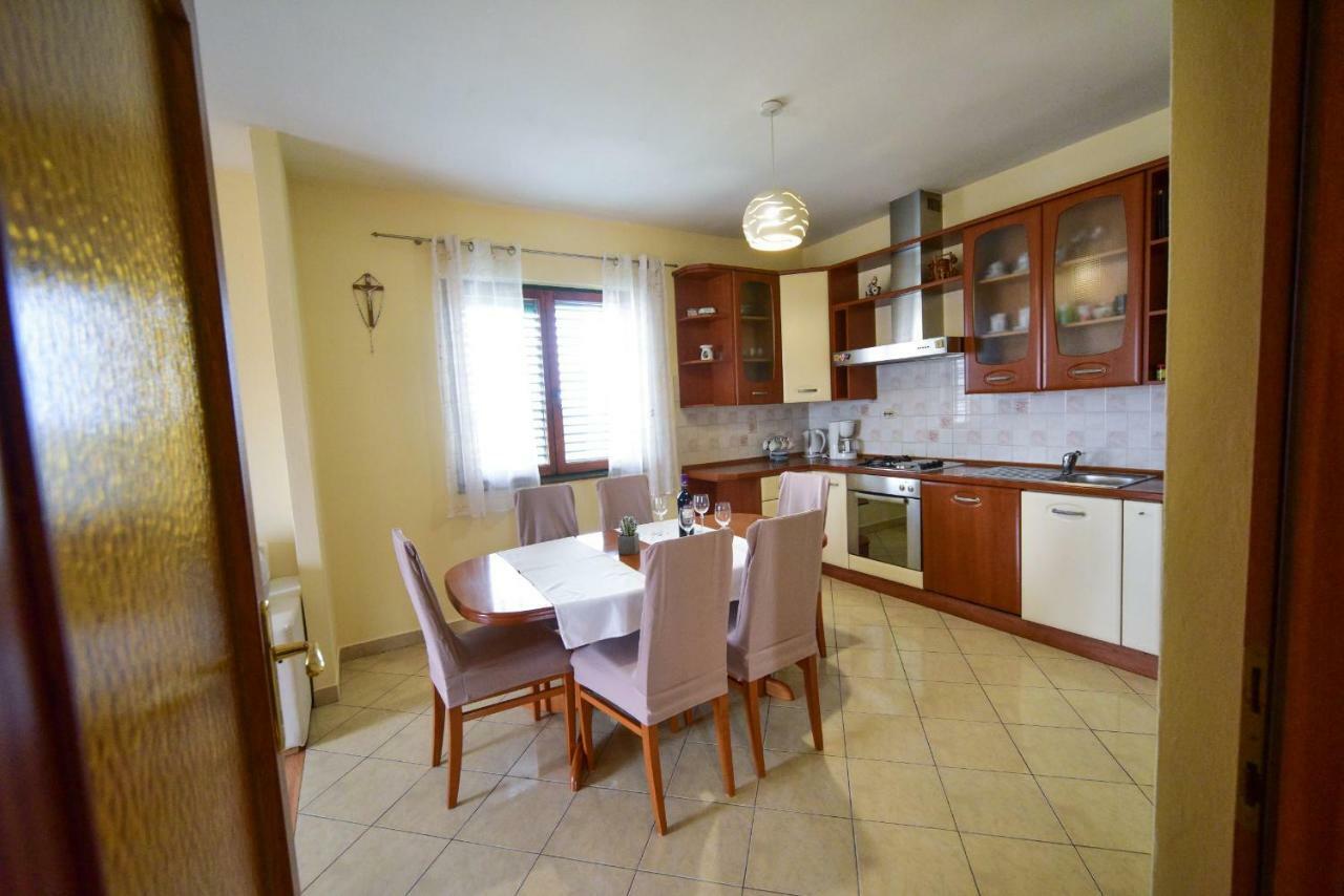Apartment Marcella 2 Ljubač Extérieur photo